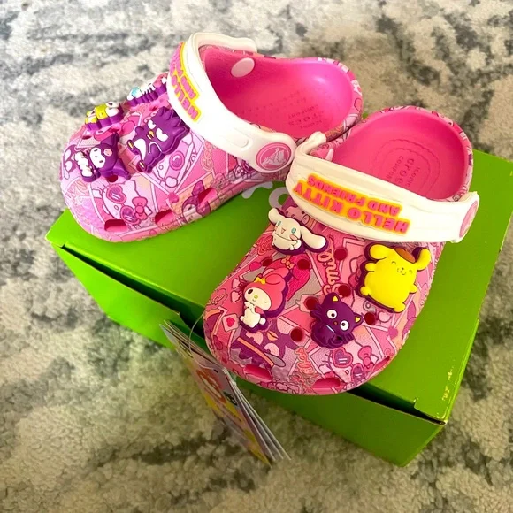 New Crocs- Hello Kitty - Picture 3 of 4